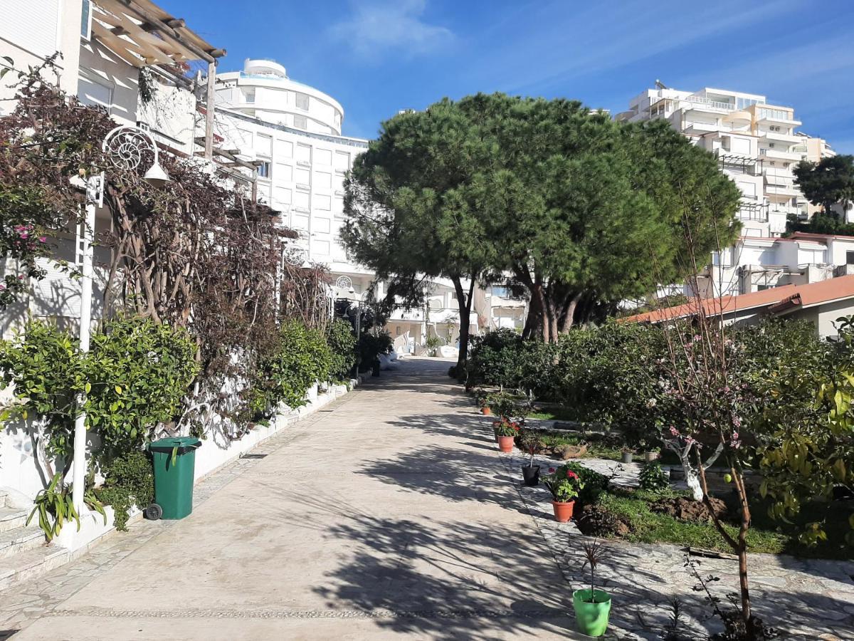 Kela Apartment 3 Sarandë Buitenkant foto