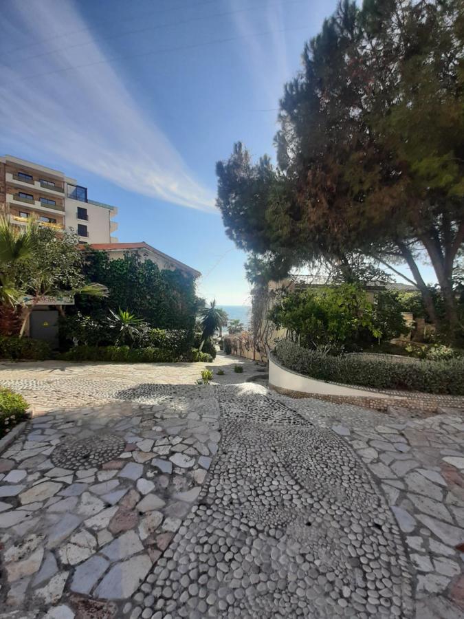 Kela Apartment 3 Sarandë Buitenkant foto