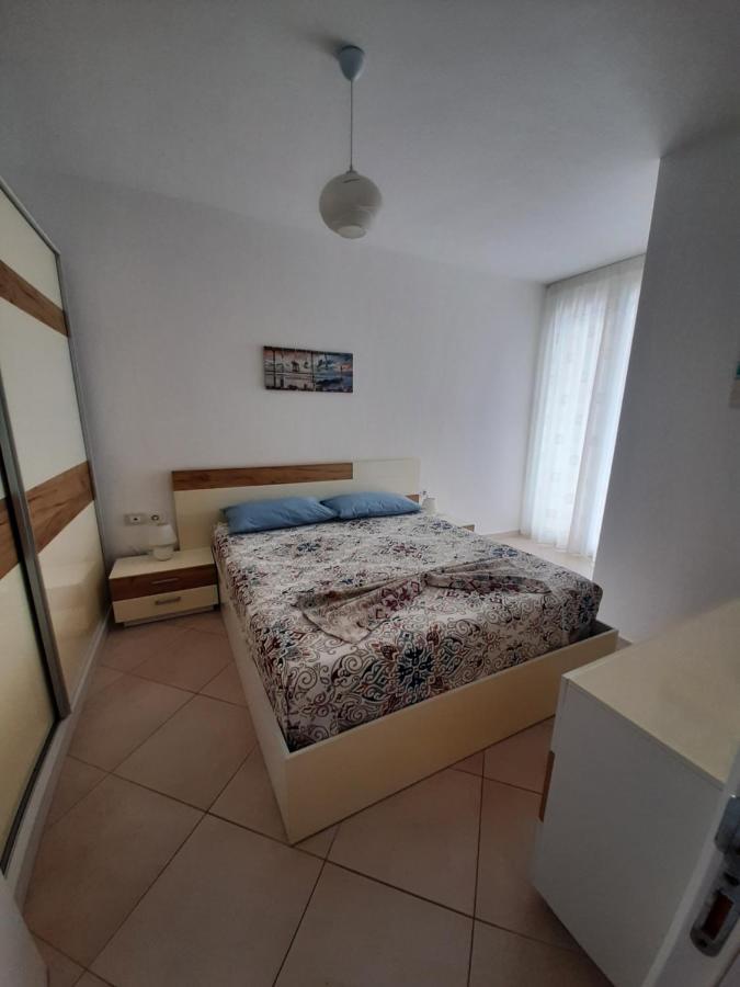 Kela Apartment 3 Sarandë Buitenkant foto