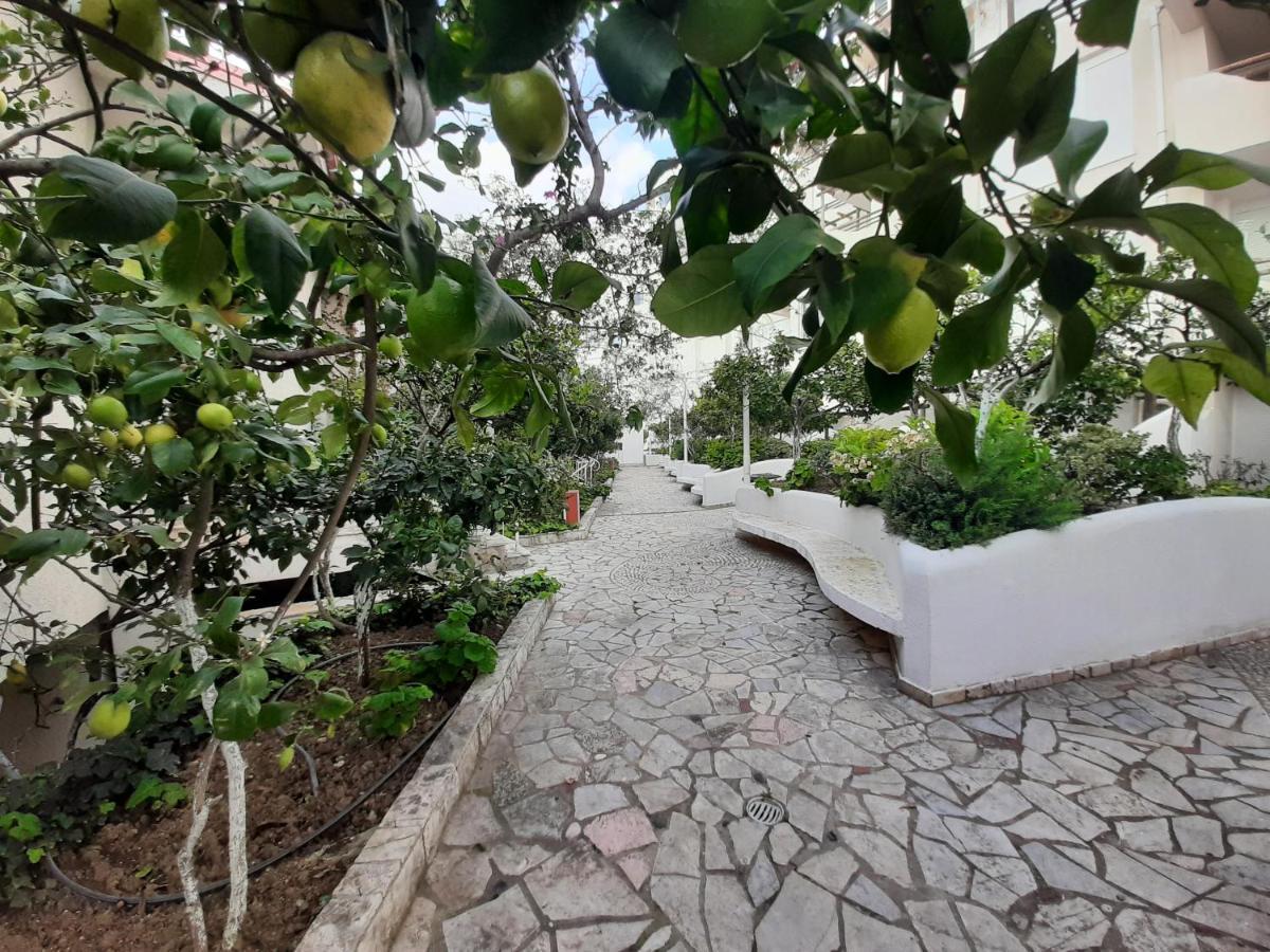 Kela Apartment 3 Sarandë Buitenkant foto