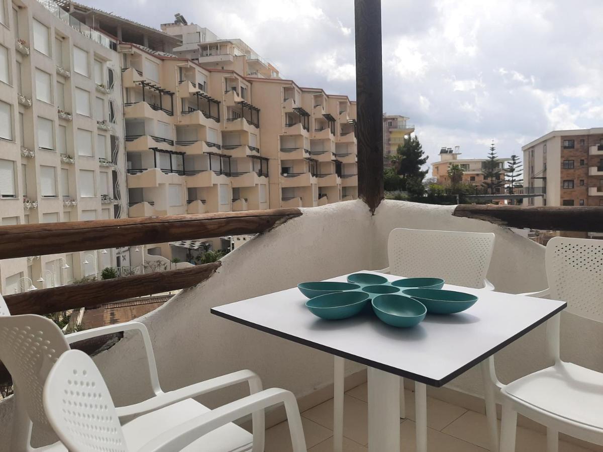 Kela Apartment 3 Sarandë Buitenkant foto